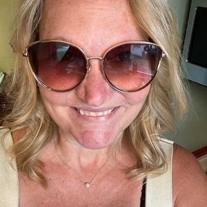 Meet your Posher, Jaime